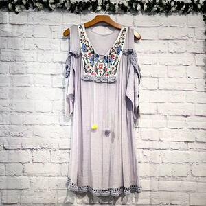 Yimai Boho Embroidered Swimsuit Beach Cover Up Size Medium  NWT‎